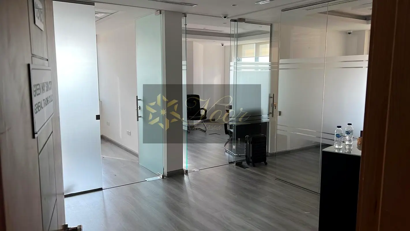 URGENT SALE!Fully fitted office space. NO COMMISSION!