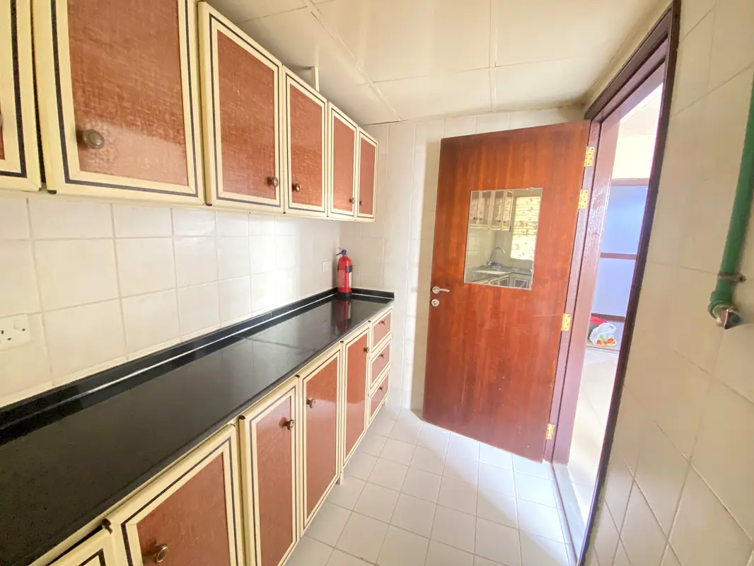 Close to Metro Including Dewa Studio just 34k