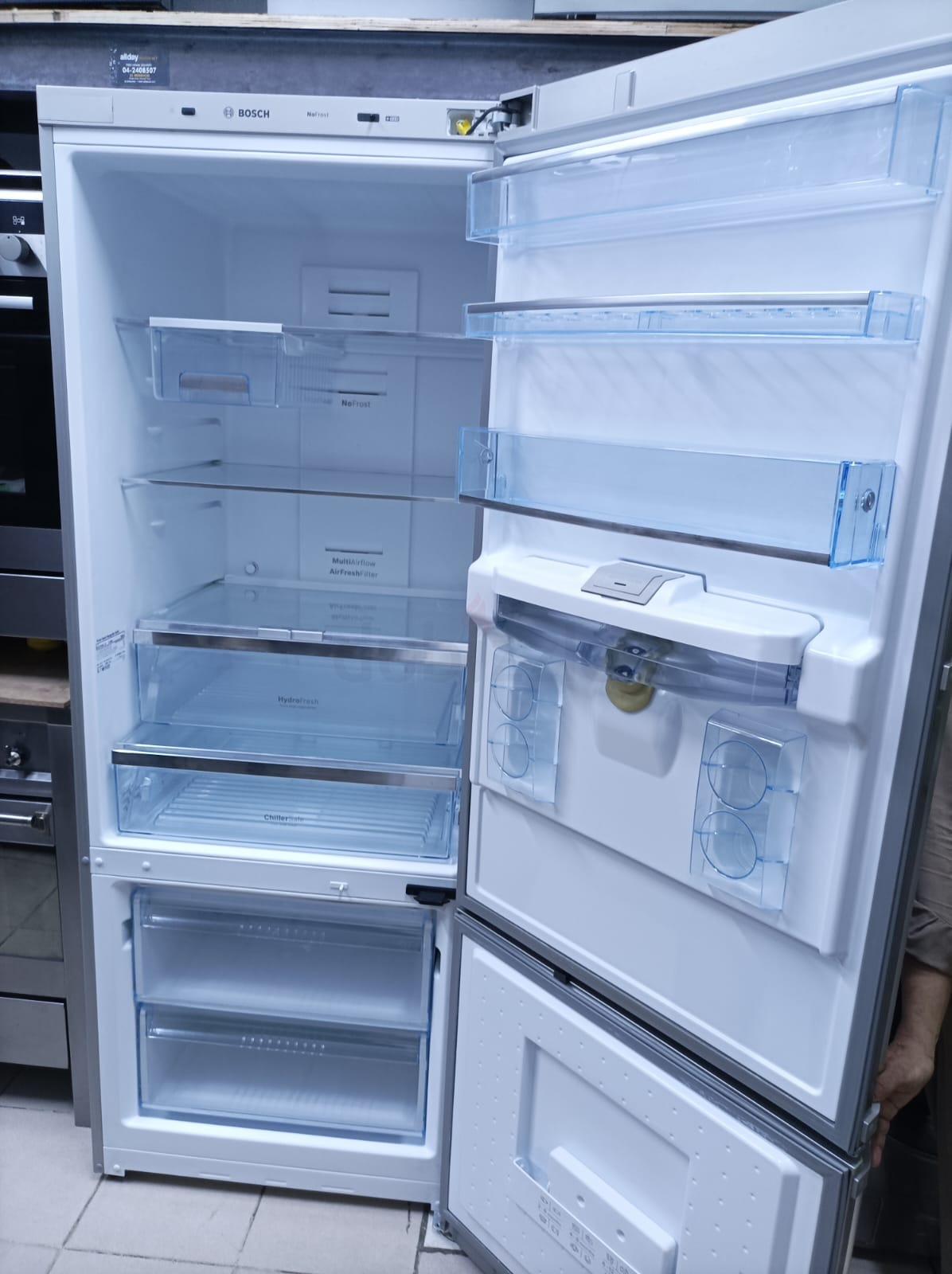 bosch fridge water in bottom