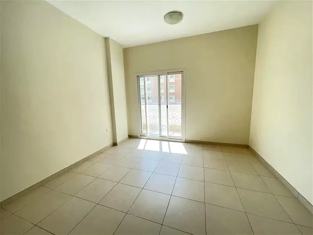 STUDIO APARTMENT FOR RENT IN WARSAN 4, PHASE 2