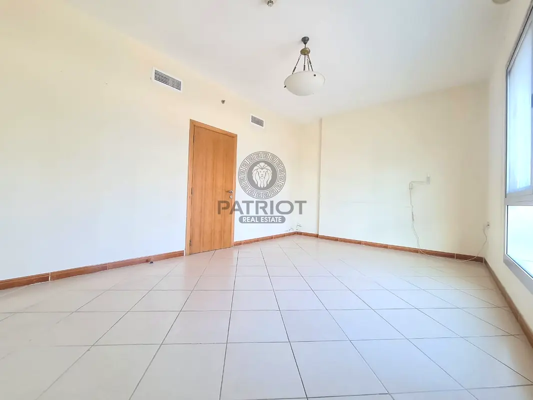 AMAZING READY TO MOVE 1BR IN DUBAI MARINA  NEXT TO METRO