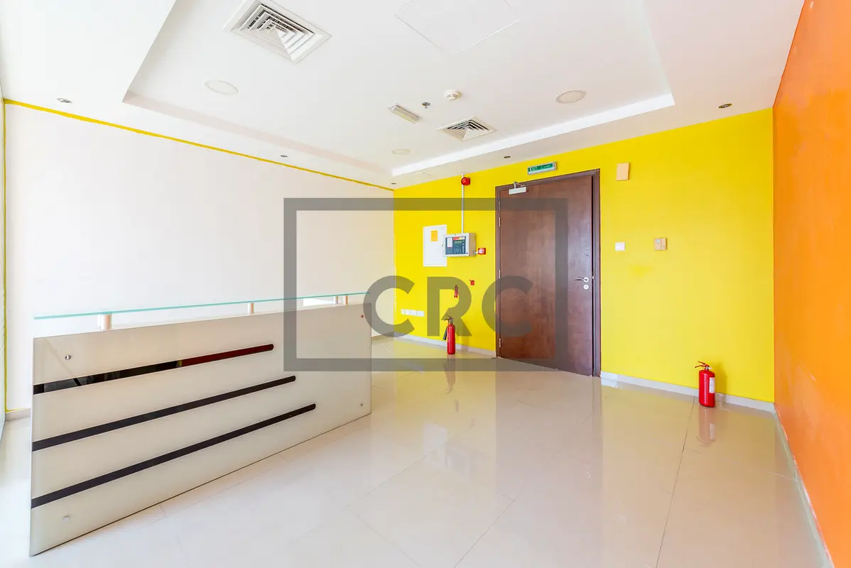 FULL FLOOR | DED LLC | LOW FLOOR | CHILLER FREE