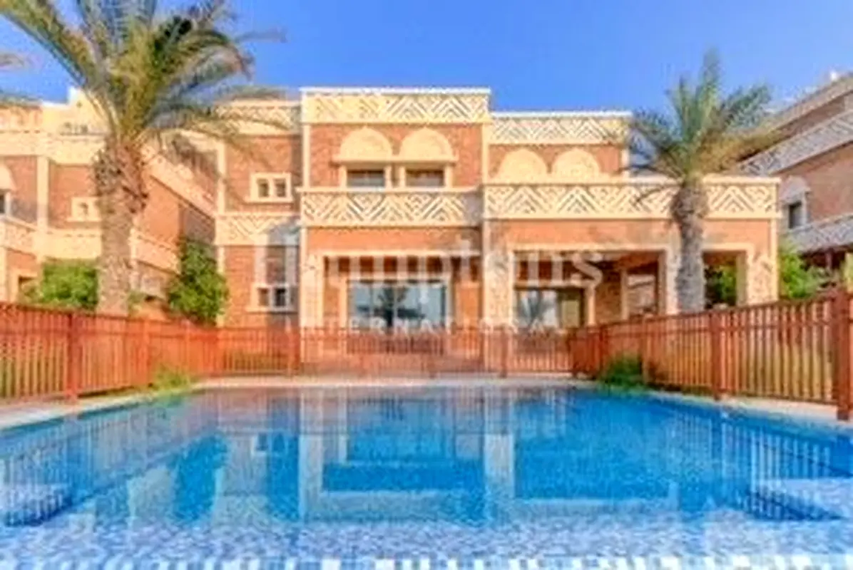 Sea View | Luxurious | 5 Star Residence