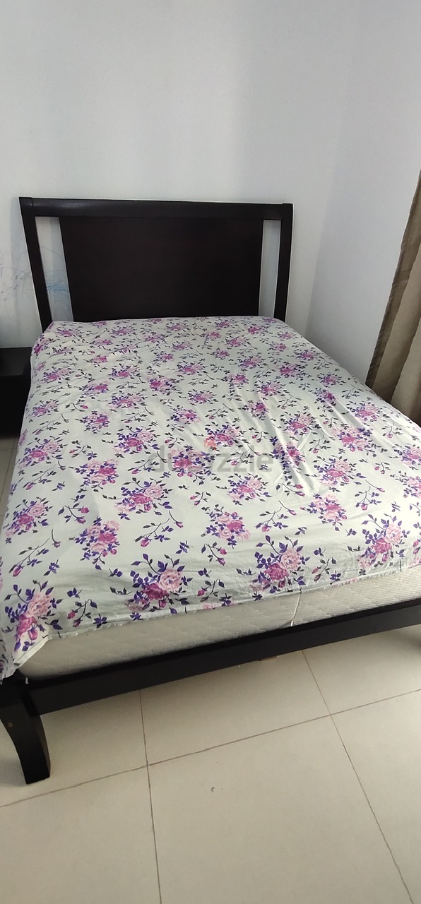 olx queen bed for sale