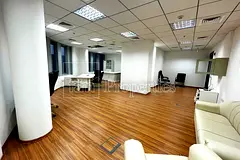 Fitted Office and Close to Metro