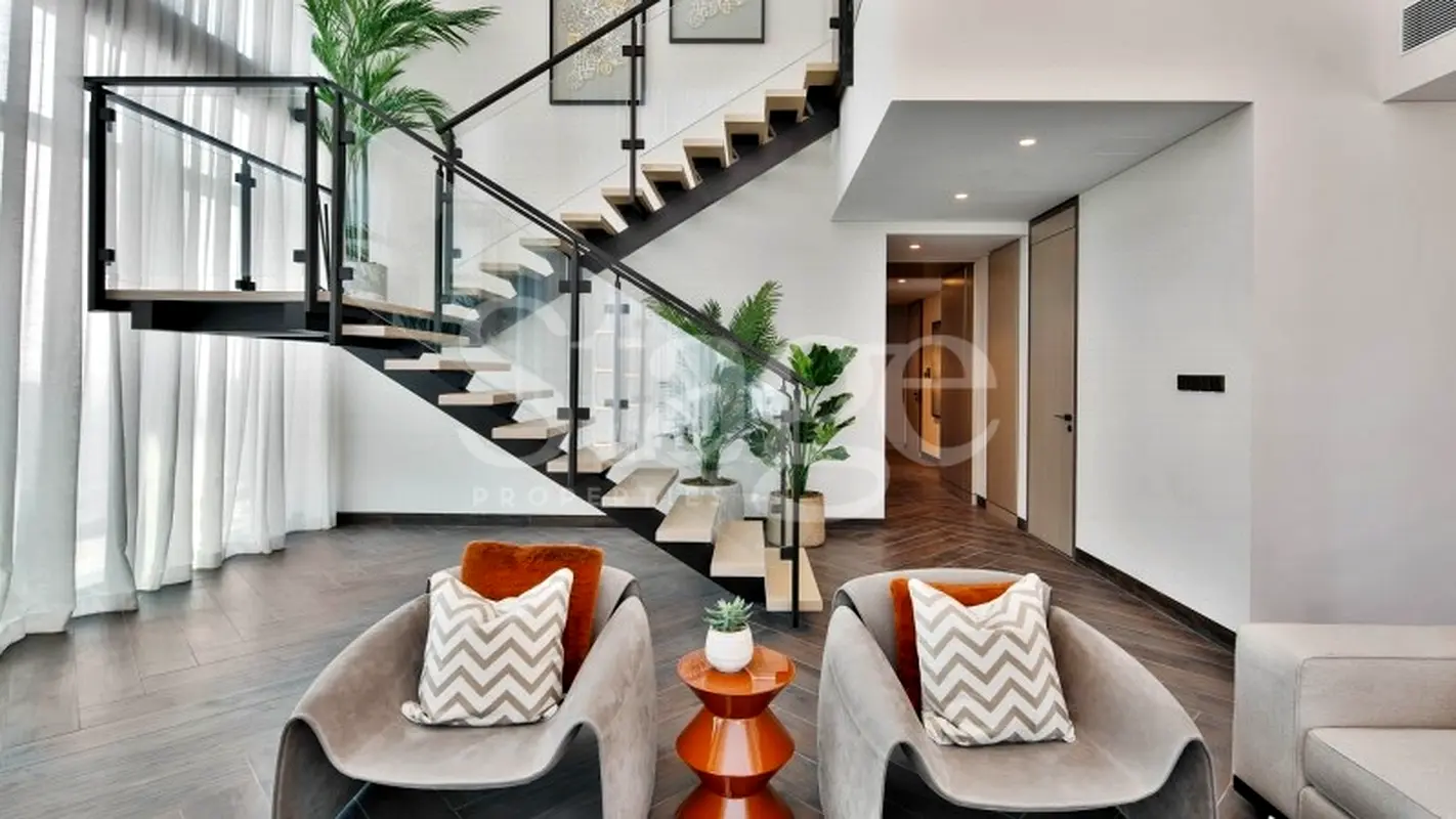 Luxurious Apt I Prime Address I Investment Deal