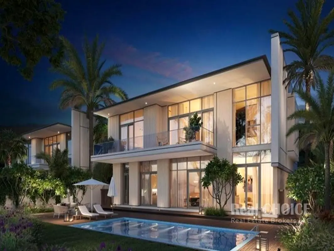 Breathtaking views of the lagoon| Strategic Location