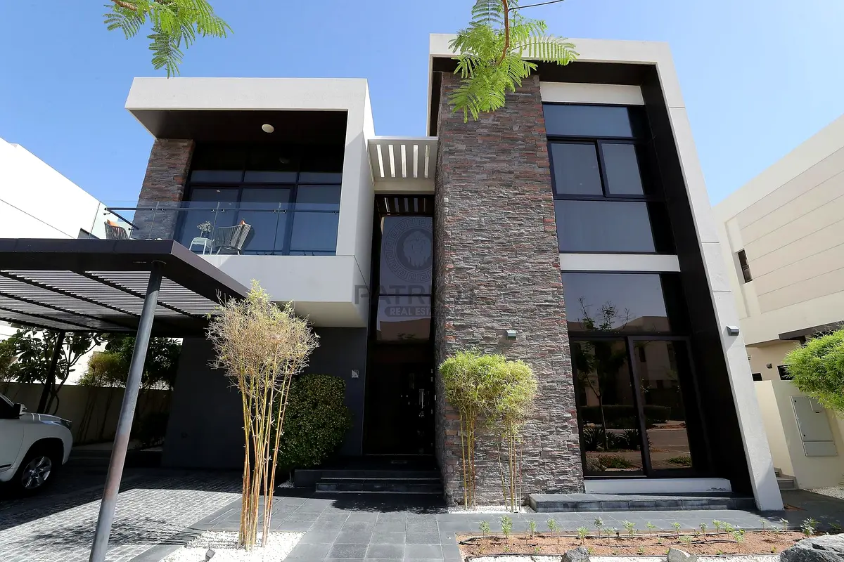 LUXURY  3BR VILLA IN DAMAC HILLS TYPE THM 1 GOLDEN VISA ASSISTANCE.