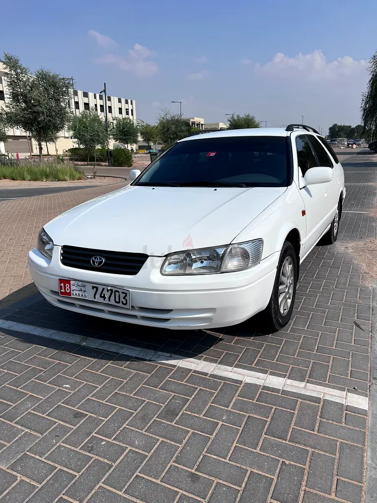 Buy & sell any Toyota Camry cars online 4 used Toyota Camry cars for