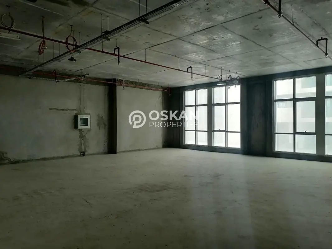 OFFICE APARTMENT | COMERCIAL SPACE | SHELL AND CORE  |