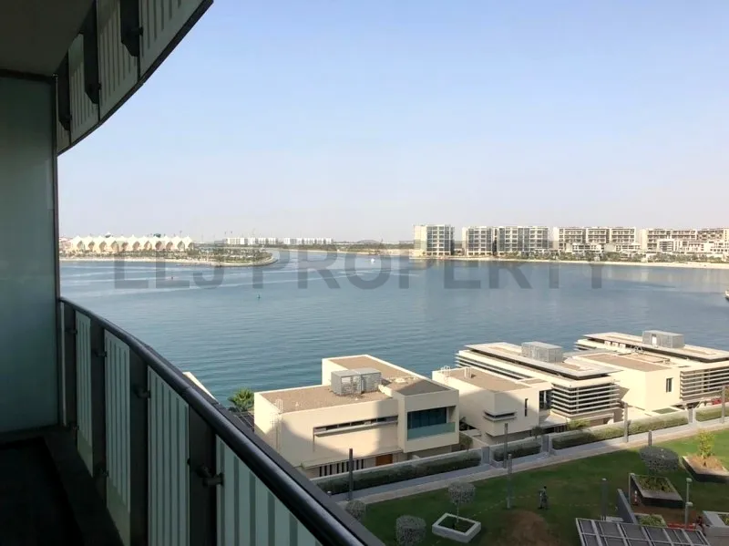 3 Bed | Water Front Living | Ready to Move-in