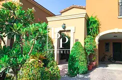 4 Bedroom| Modified Townhouse| Prime Location!