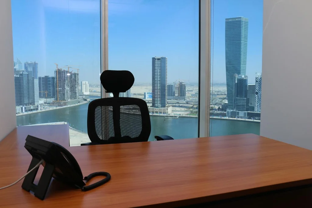 Stylish Offices With Canal View | Flexible Payment Options