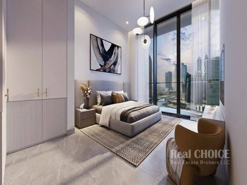 Canal- Burj View | Premium Apartment