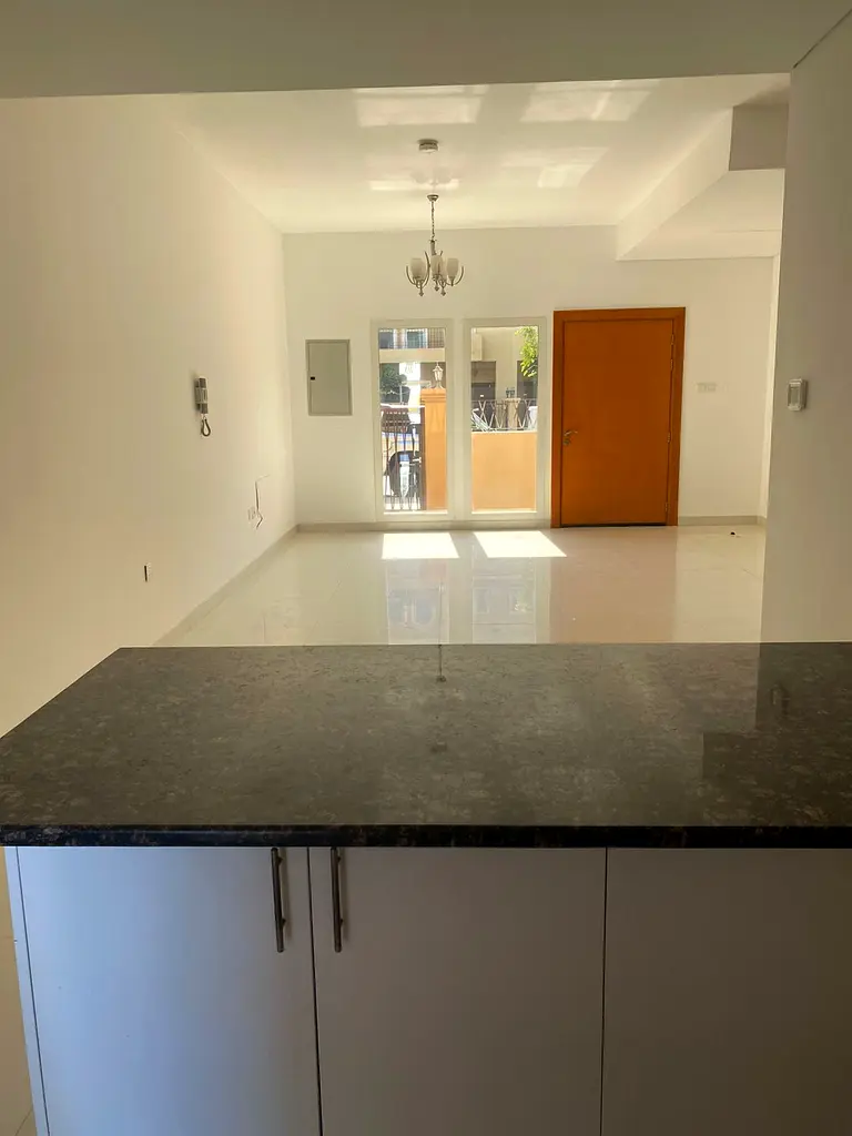 Spacious / Modern / Well Maintained