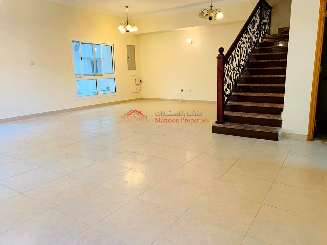 Away from flights path  3 Bedroom All master  with Maidsroom and Tv lounge , Shared pool 100k