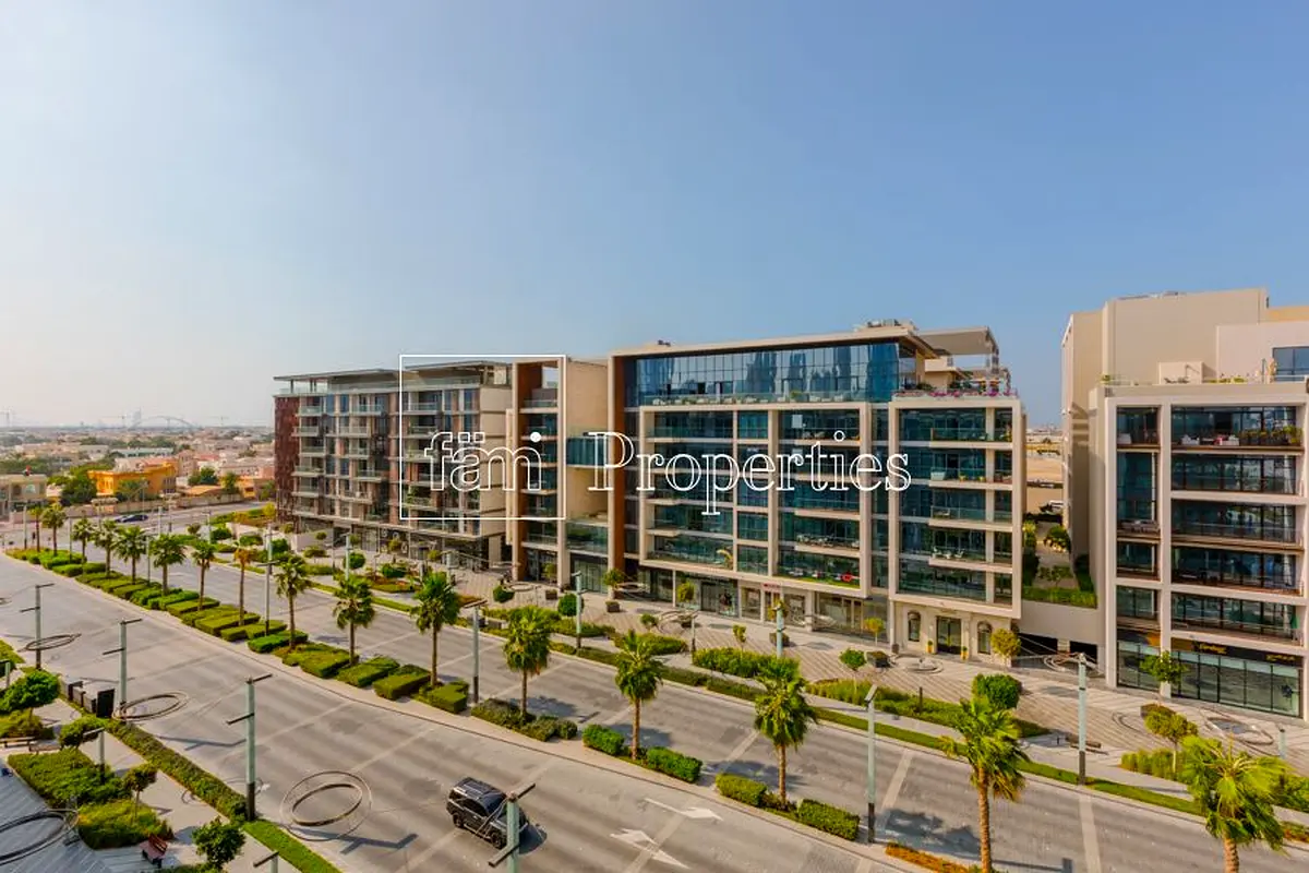 High floor 2BR+maid with boulevard views