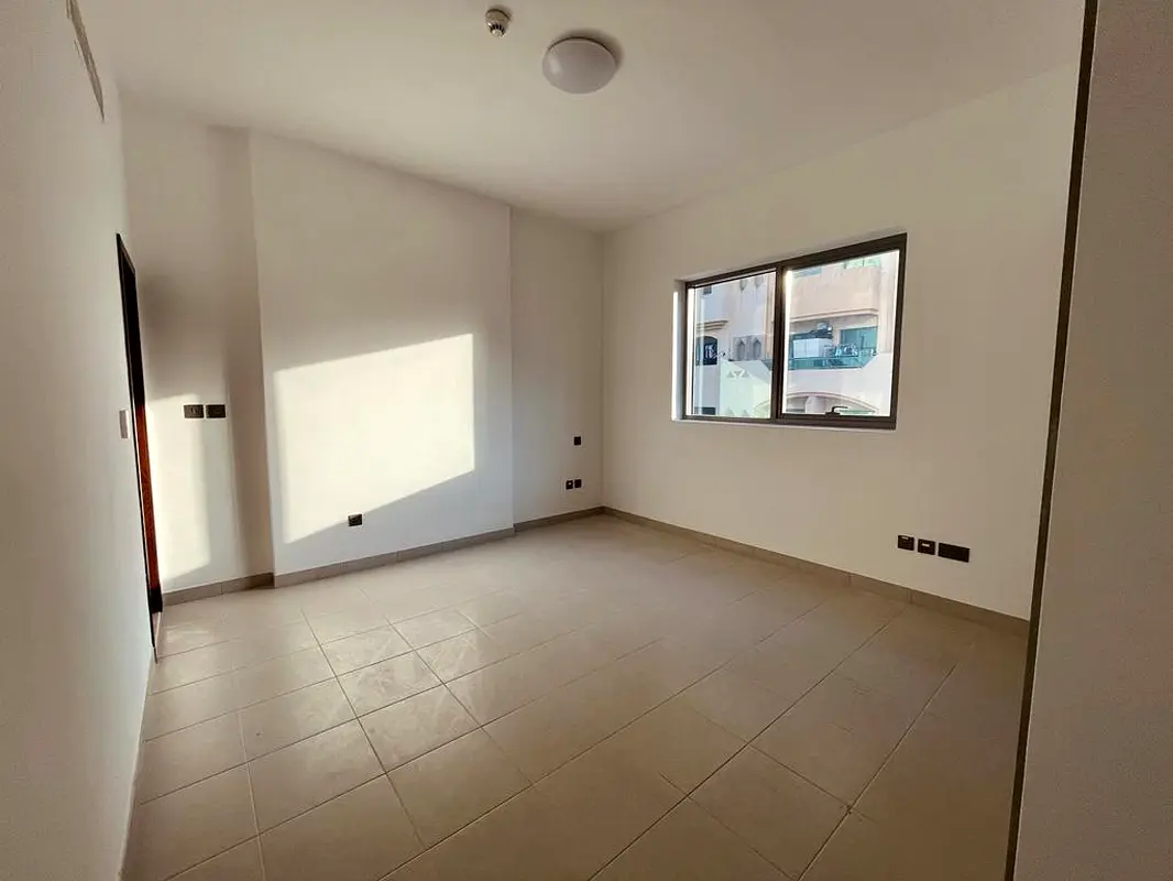 !LIMITED OFFER!! NO COMMISSION!! 1 MONTH FREE ! SPACIOUS 2BHK APARTMENT FOR FAMILY SHARING CLOSE TO