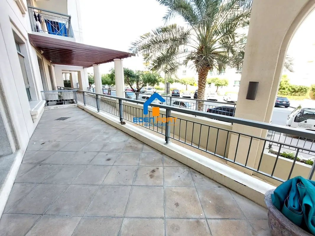 Nice  Huge |  Studio with Big Tarrace | All Appliances | Arno