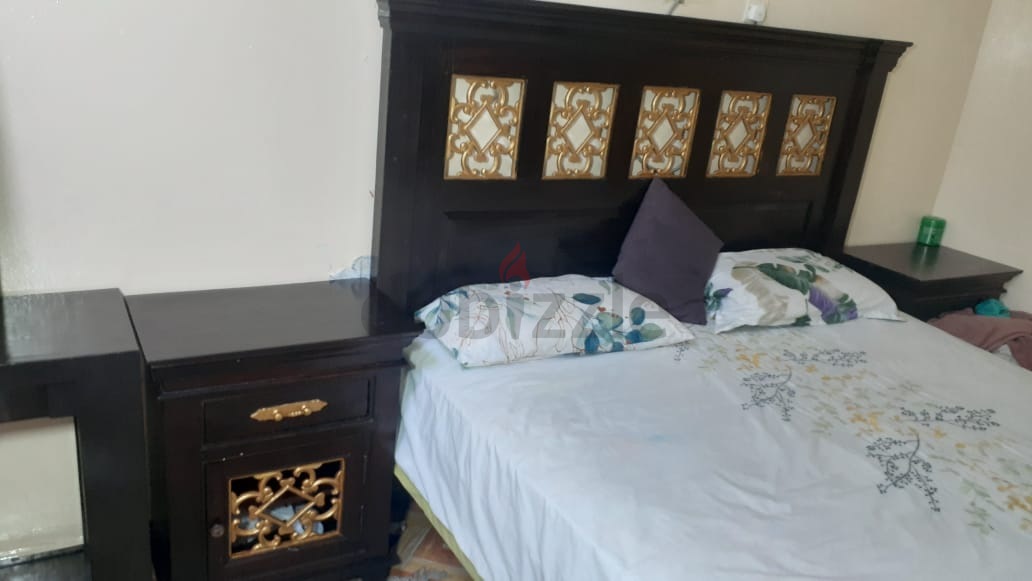 olx queen bed for sale