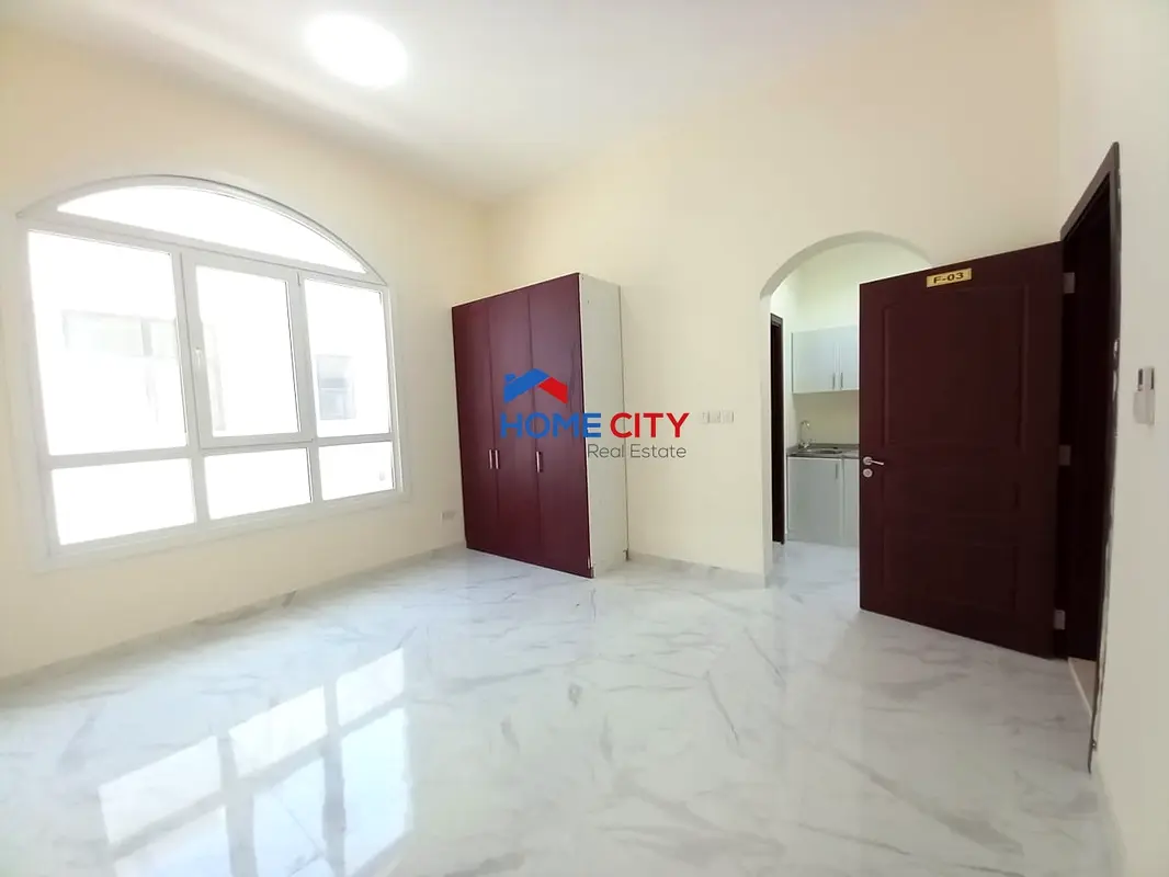 Studio for rent in the south of Al Shamkha, in a prime location. 1600 monthly