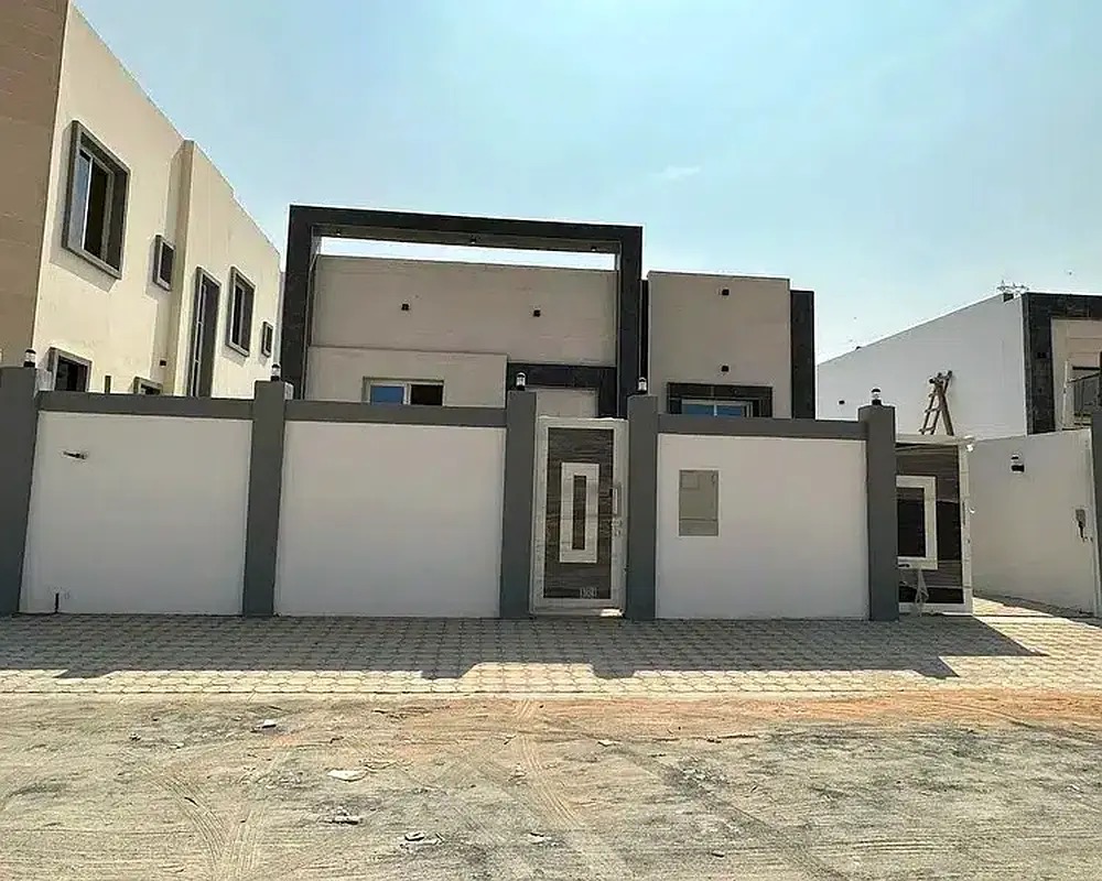 Super deluxe finishing, excellent location, freehold, all nationalities, bank or cash financing