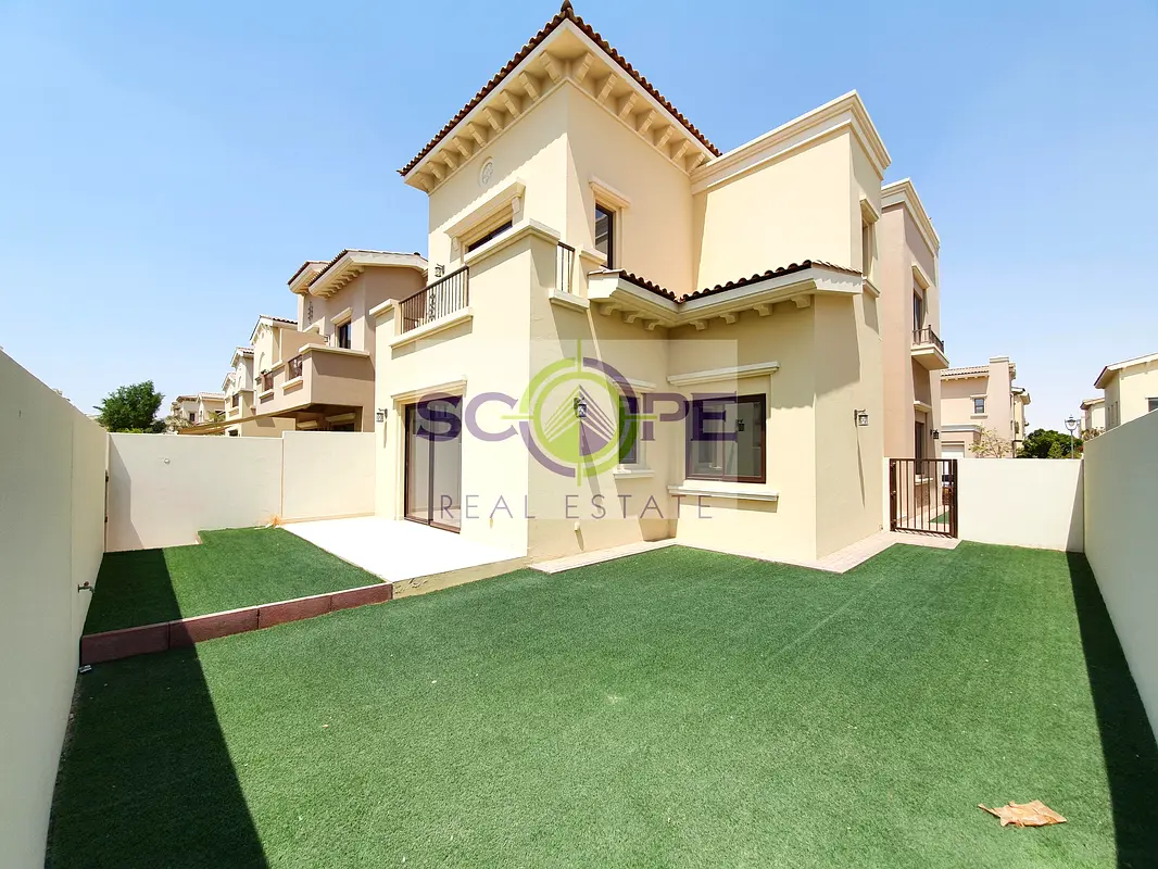 Semi Detached 4 Bed, 2E, Vacant, Mira 4