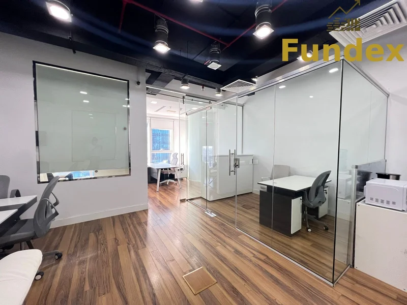 Canal View | Attached Partition | Vacant