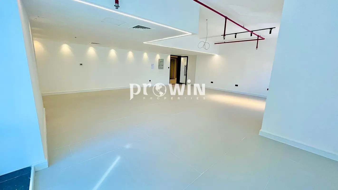 OFFICE I FREEZONE I VACIOUS I BEAUTIFUL VIEW I AVAILABLE NOW