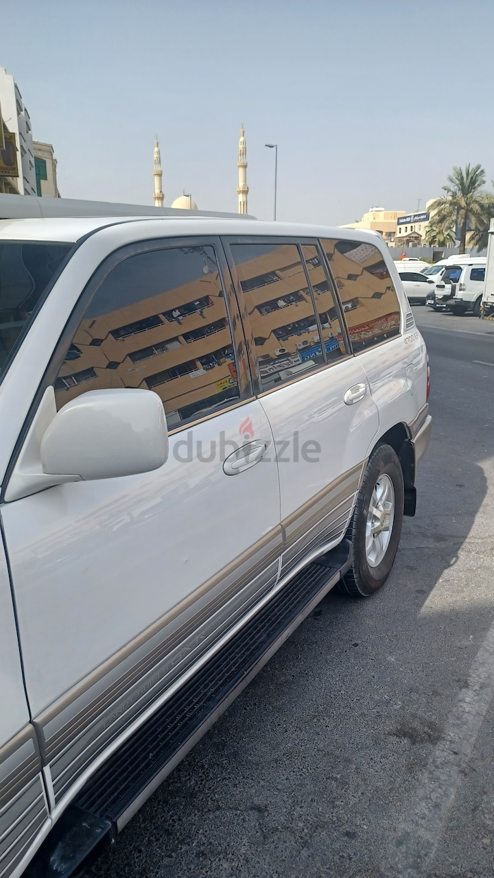 Car for sale dubai satwa