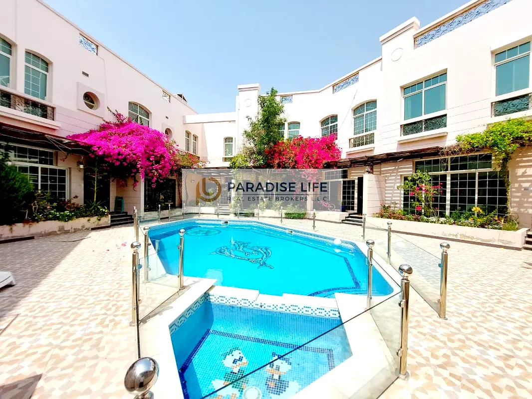 Prime location 3 bedrooms villa Available 80,000 AED