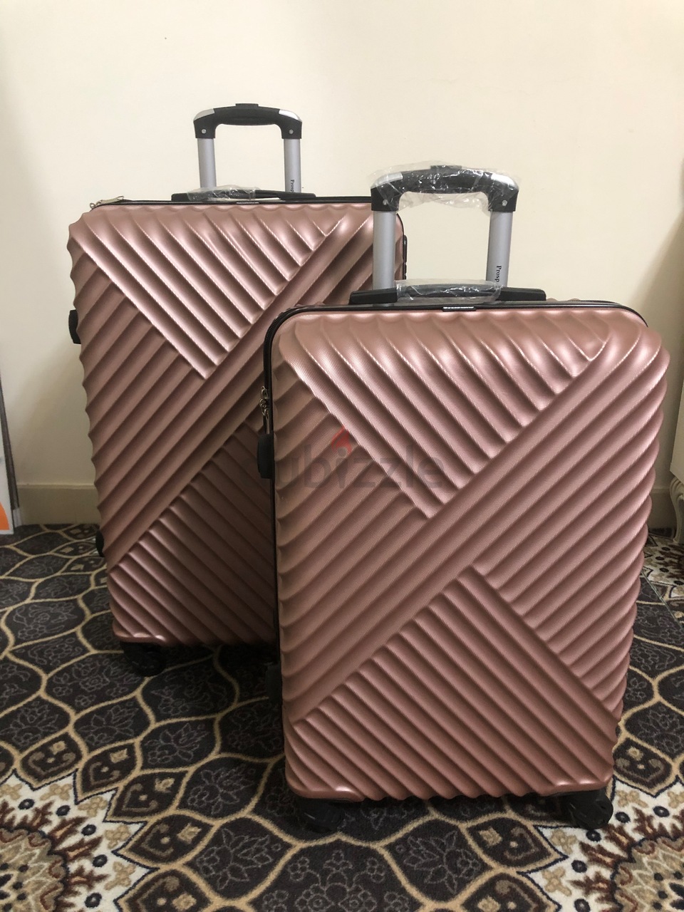 tumi 24 inch suitcase