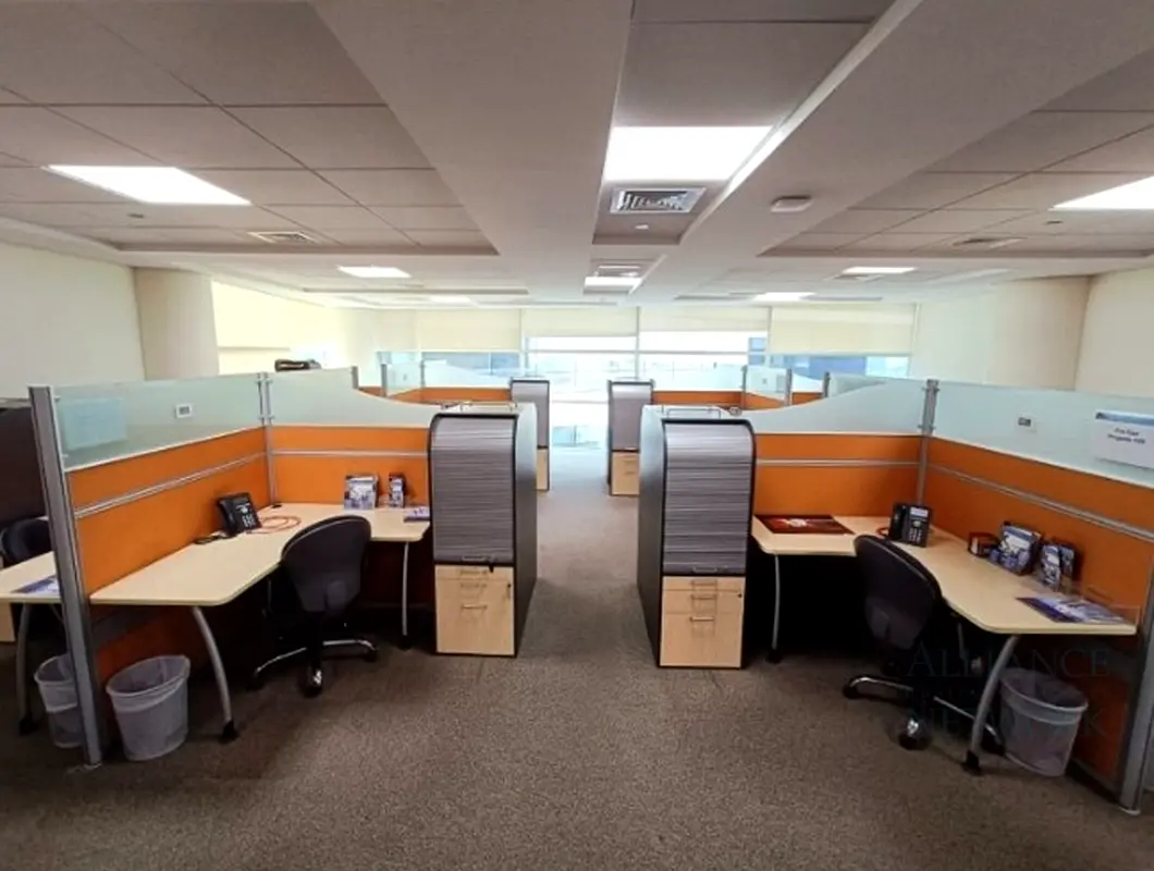 Office space with Business Setup packages