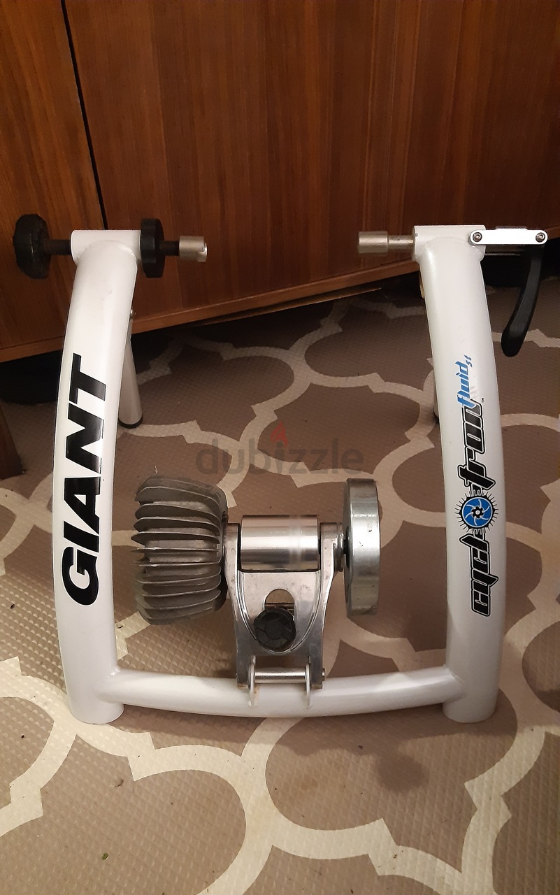 giant cyclotron fluid st trainer