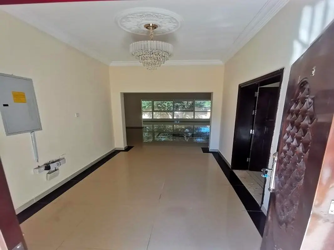 Great Location|4BR+Maid|Al Twar|Rent