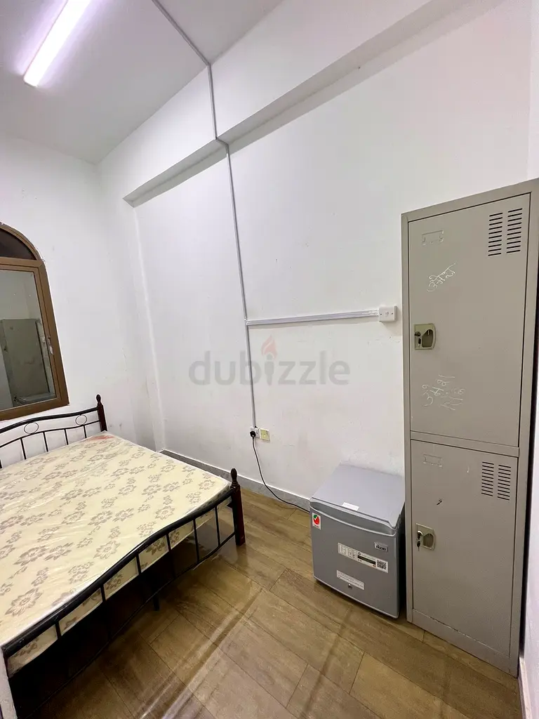 Rooms for rent in New Shahama Shared Rooms rental