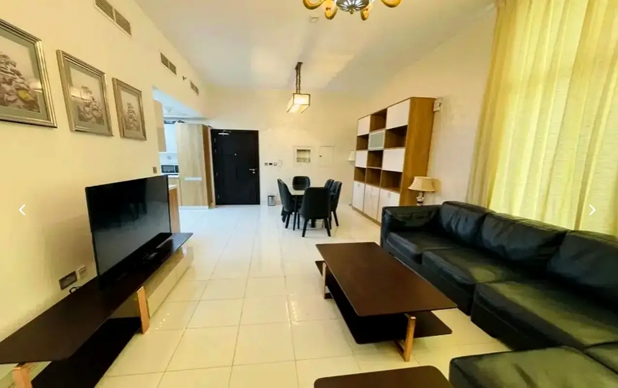 FULLY FURNISHED 2 BHK || CLOSE TO METRO || MODERN LIVING