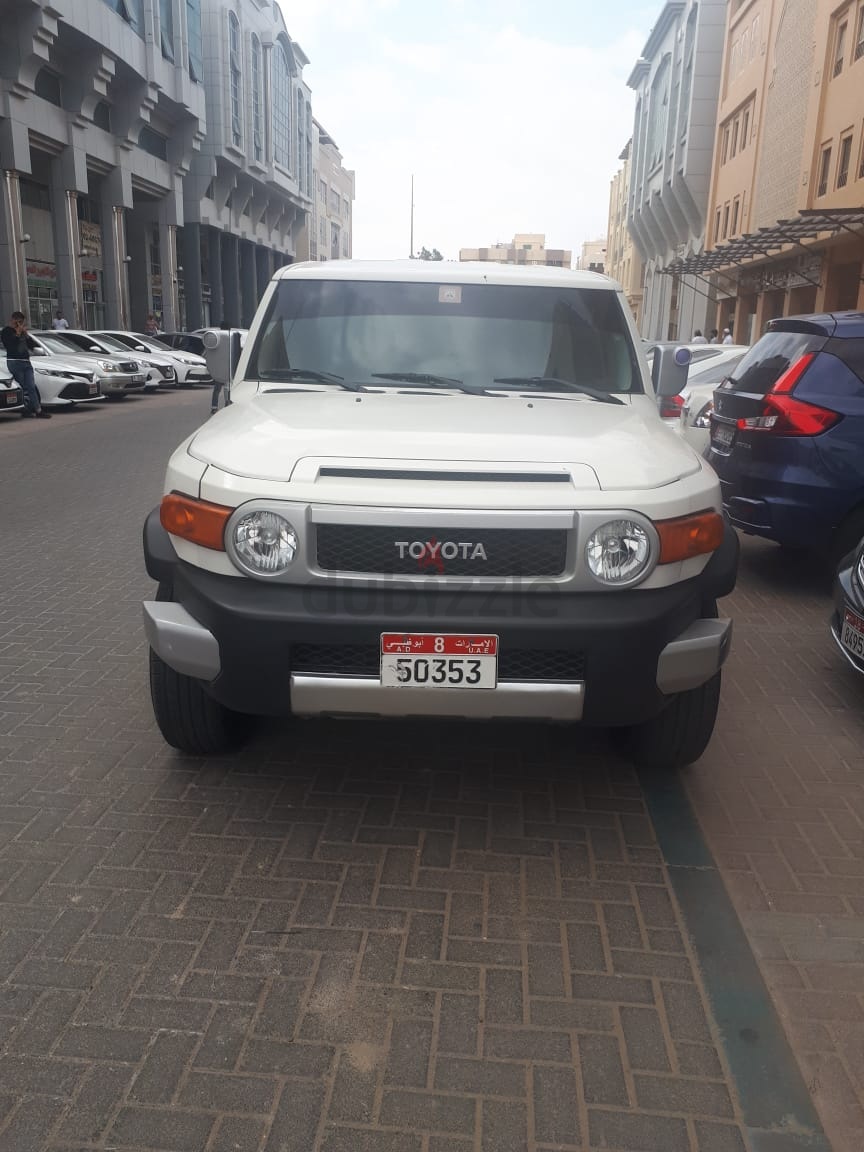 Buy & Sell Any Toyota FJ Cruiser Cars Online - 3 Used Toyota FJ Cruiser ...