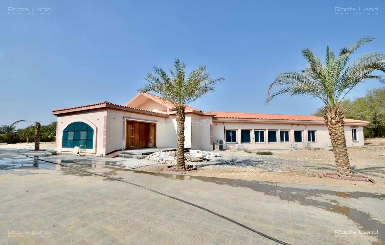 Extravagant Farm | Corner Plot | Private Pool