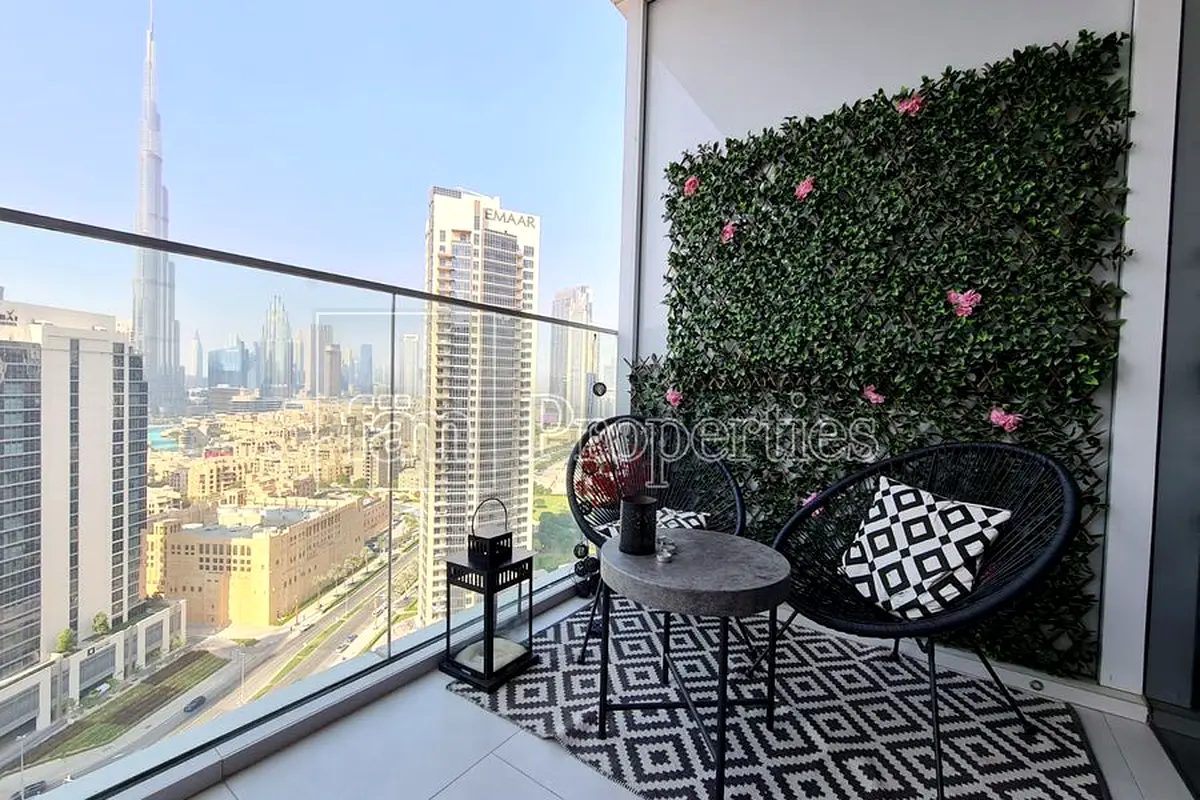 Stunning Burj Khalifa View | Furnished | Spacious