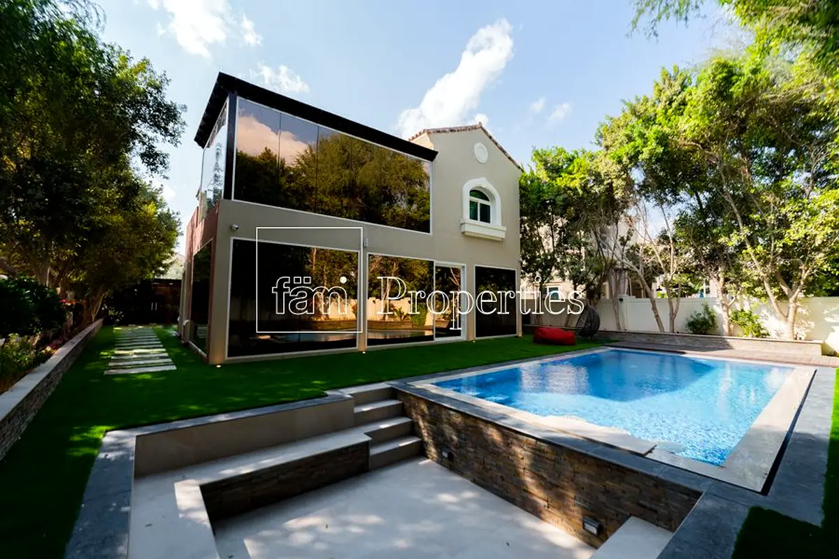 FULLY UPGRADED | 5 BR VILLA | VICTORY HEIGHT5