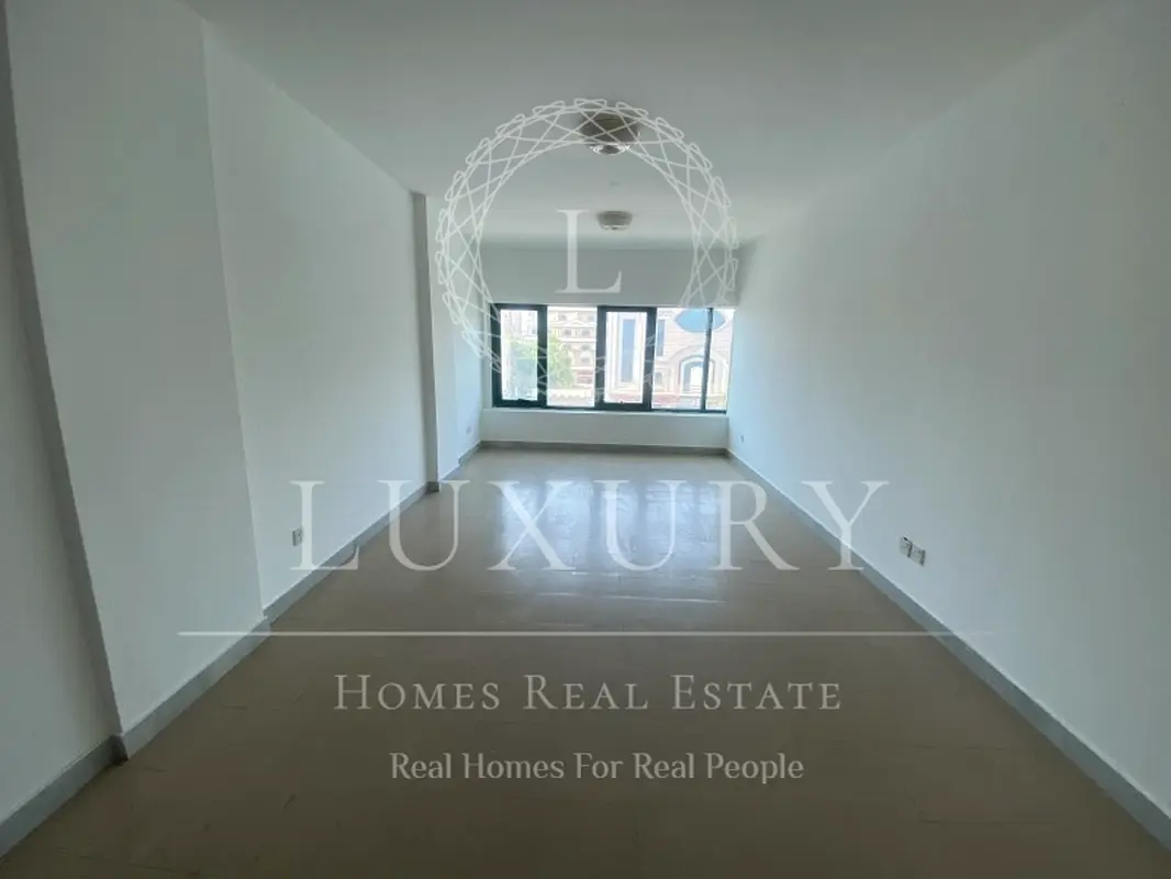 Wow Price Great Value Located Middle of TownCenter