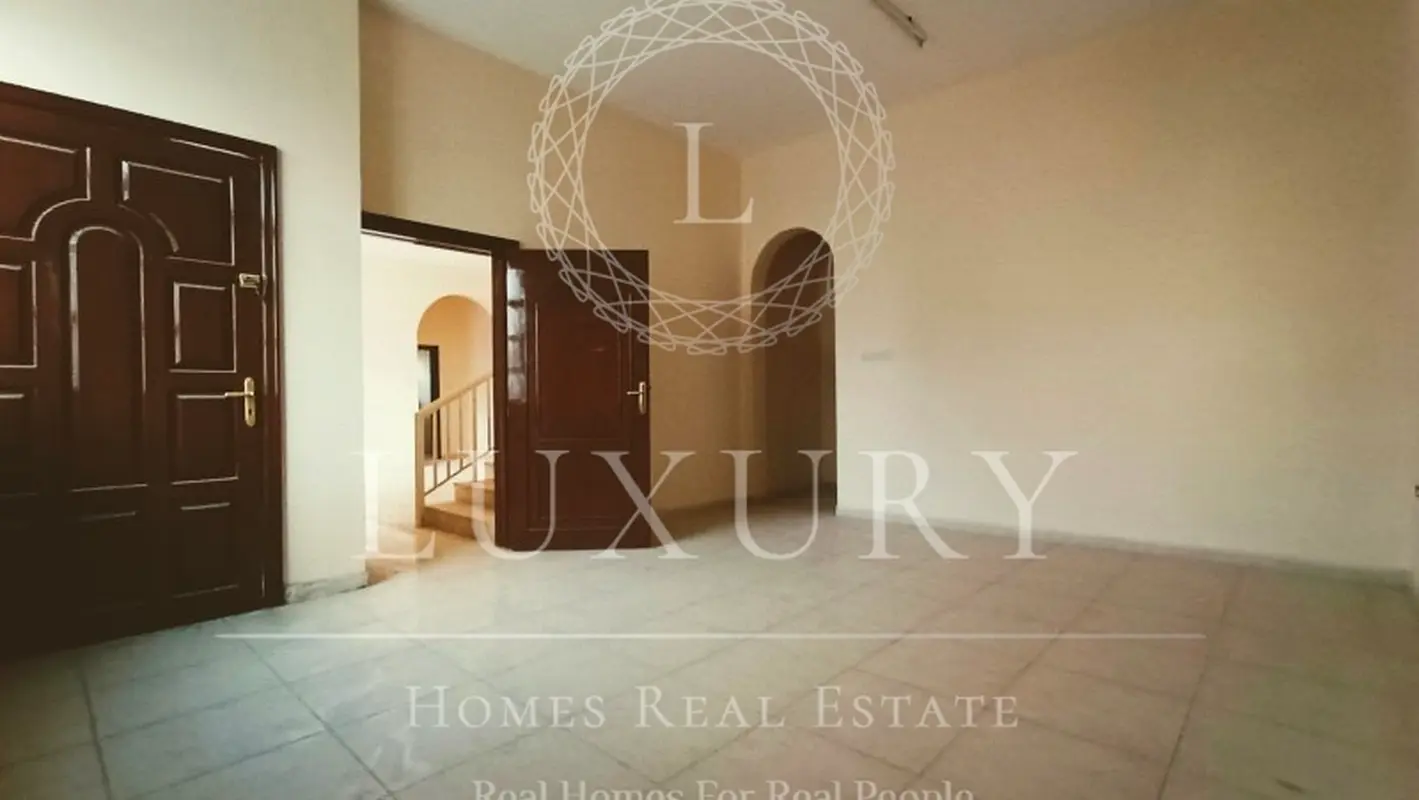 Spacious Duplex Villa Near Jimi Mall And SChools.