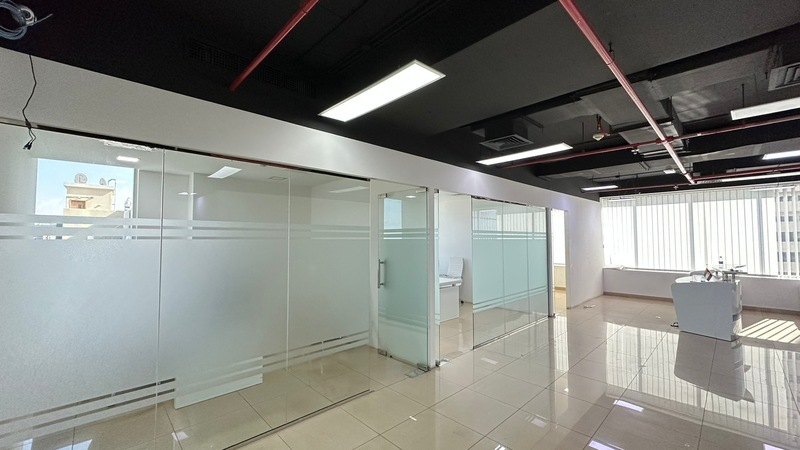 SPACIOUS OFFICE FOR RENT | READY TO MOVE | PARTITIONS
