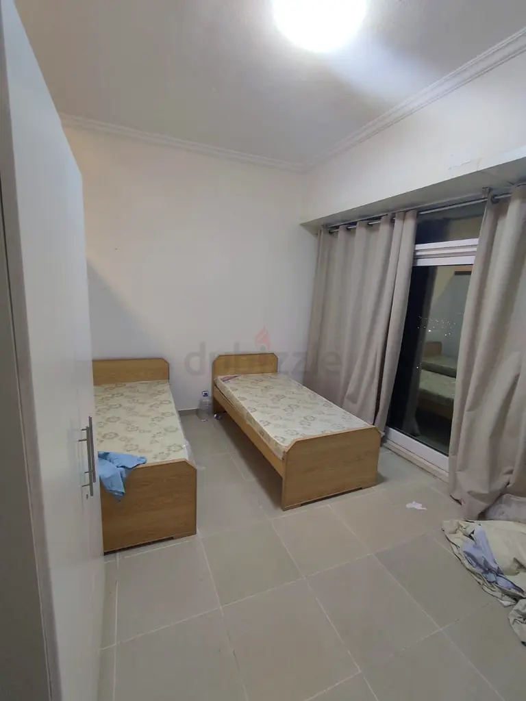 Rooms for rent in Jumeirah Lake Towers (JLT) Shared Rooms rental