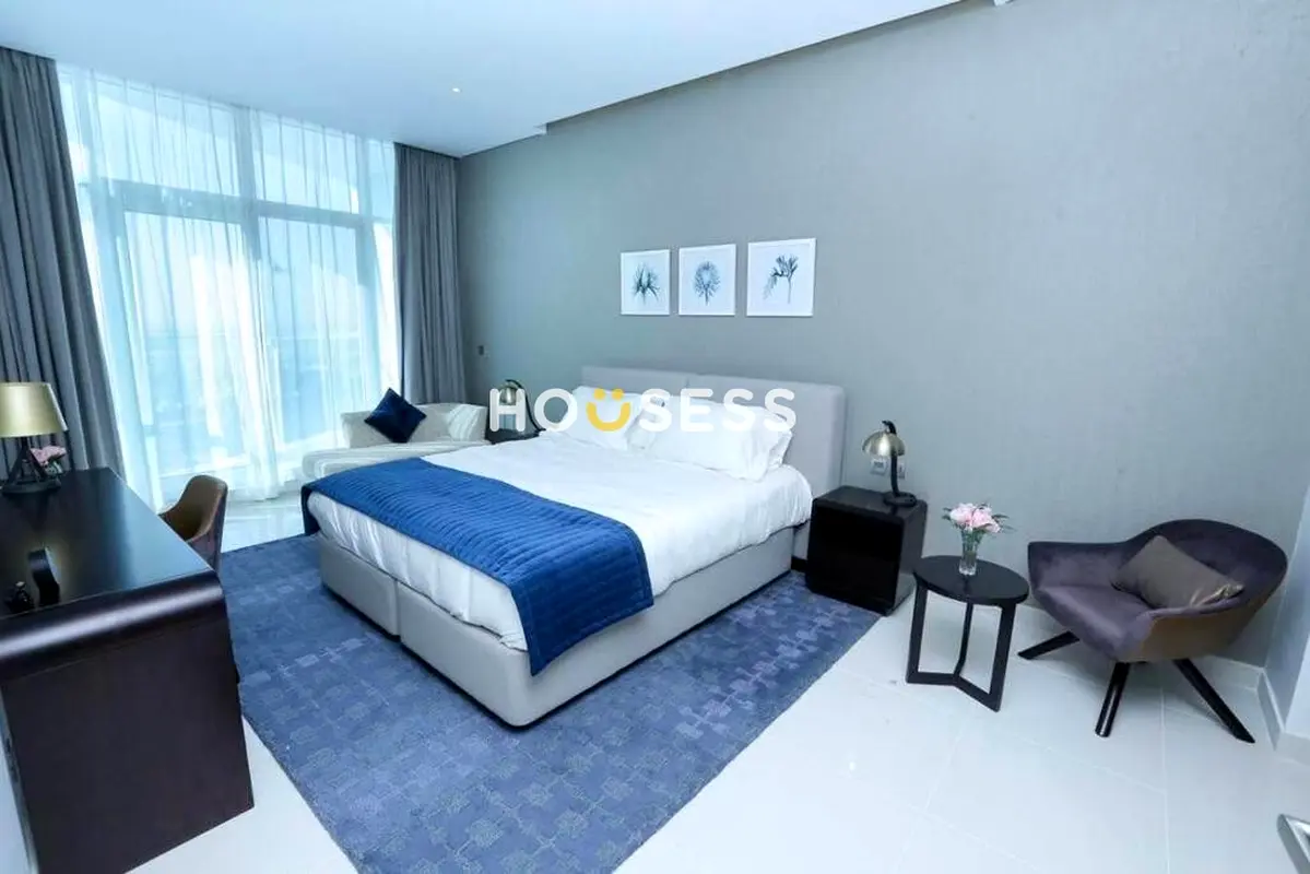 Luxury Damac Prive Furnished Studio | Canal View