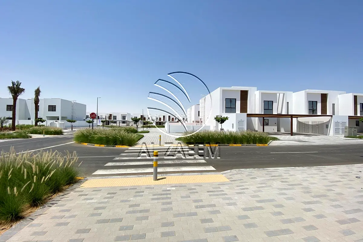 ️ Negotiable | Gated Community | Close To Dubai ️