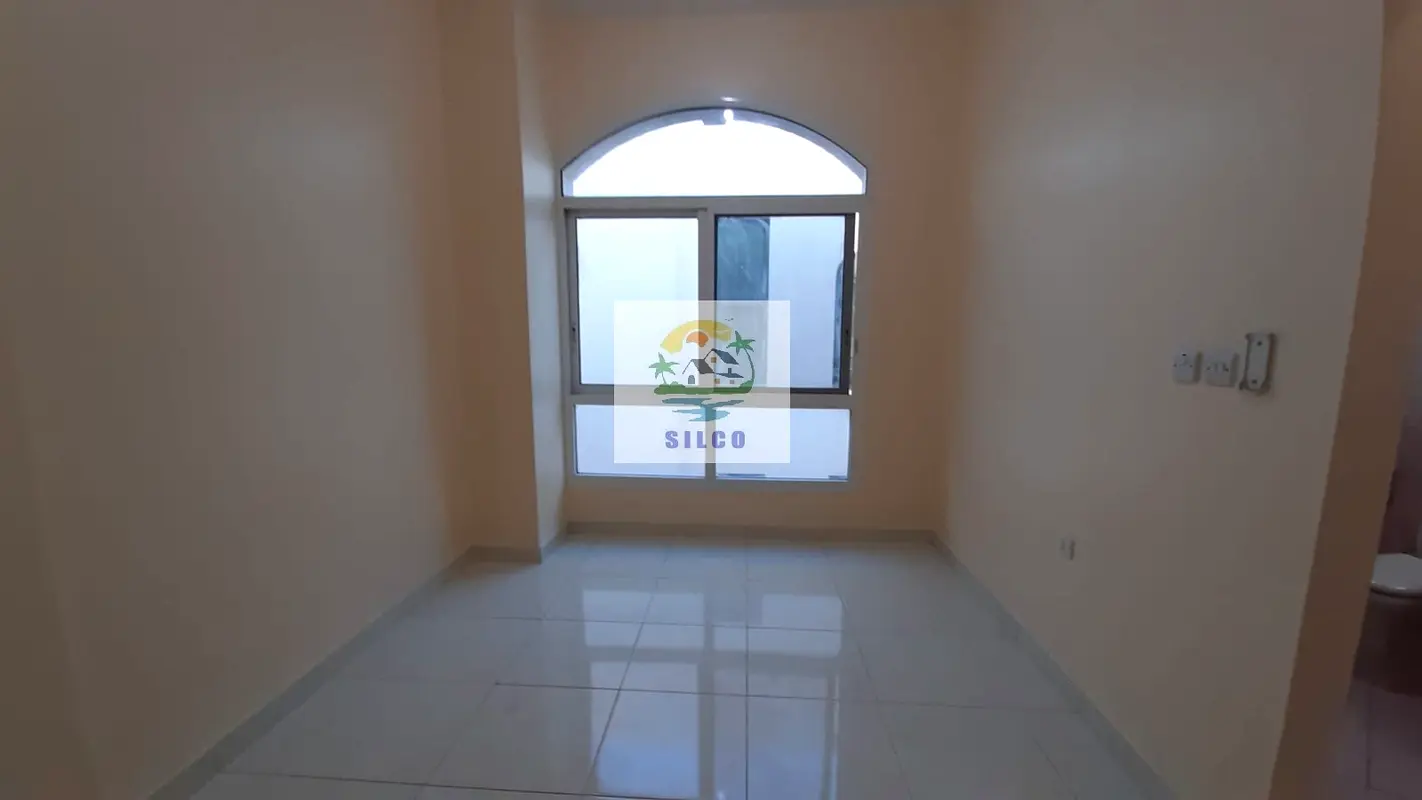 5 BEDROOM VILLA / BRAND NEW