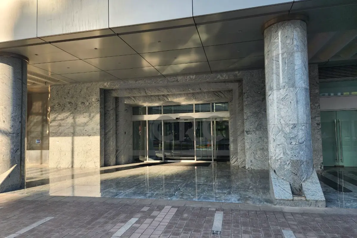 HIGH FLOOR | PRIME LOCATION | GREAT OFFER