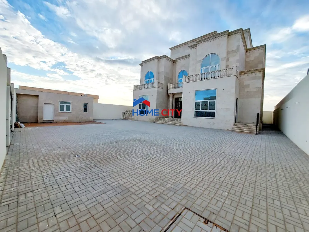 Villa for rent in Riyadh, south of Al Shamkha, consisting of 7 bedrooms, asking 170,000